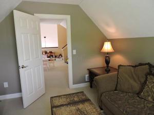 6434 Red Stone Loop, Dublin, OH 43016 photo 12