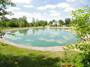 4841 Hyatts Rd, Delaware, OH 43015 photo 2