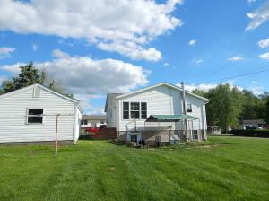 548 Main St, Gratiot, OH 43740 photo 9