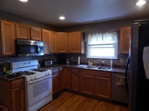 548 Main St, Gratiot, OH 43740 photo 3