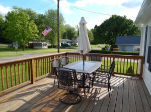 548 Main St, Gratiot, OH 43740 photo 10
