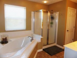 7835 Maple Run Ln, Powell, OH 43065 photo 12