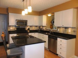 7835 Maple Run Ln, Powell, OH 43065 photo 8