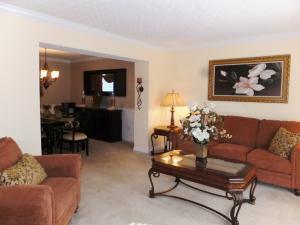 7835 Maple Run Ln, Powell, OH 43065 photo 5