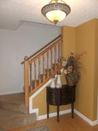 7835 Maple Run Ln, Powell, OH 43065 photo 3