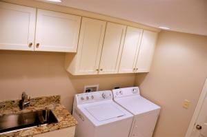 1306 Lakeside Pl, Worthington, OH 43085 photo 19