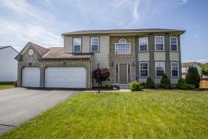 177 Pinecrest Dr, Delaware, OH 43015 photo 1