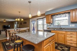 177 Pinecrest Dr, Delaware, OH 43015 photo 10