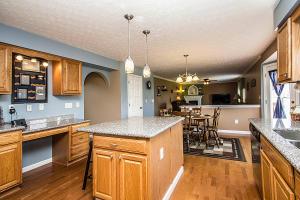 177 Pinecrest Dr, Delaware, OH 43015 photo 9