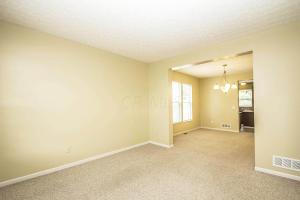 55 Trail E, Pataskala, OH 43062 photo 7