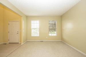 55 Trail E, Pataskala, OH 43062 photo 6