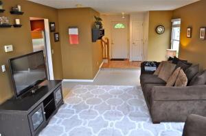 5259 Saddlebrook Dr, Columbus, OH 43221 photo 7