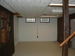 1123 Vanlear Ct, Columbus, OH 43229 photo 7