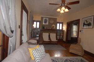 76 E Moler St, Columbus, OH 43207 photo 10