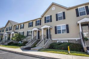 380 Pristine Path, Blacklick, OH 43004 photo 1
