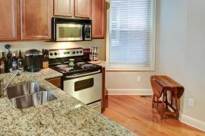 34 Buttles Ave, Columbus, OH 43215 photo 6