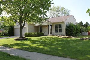 1844 Bierstad Dr, Powell, OH 43065 photo 2