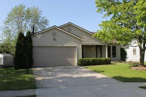 1844 Bierstad Dr, Powell, OH 43065 photo 1