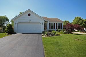 121 Aaron Dr, Delaware, OH 43015 photo 2