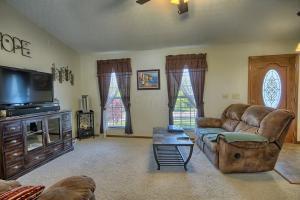 121 Aaron Dr, Delaware, OH 43015 photo 16