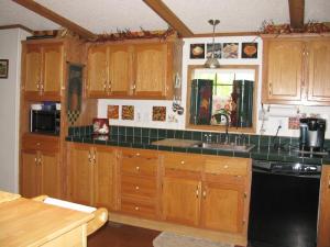 2030 Temple Rd, Bucyrus, OH 44820 photo 4