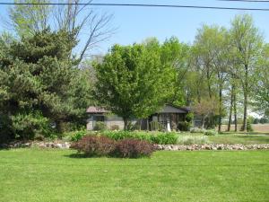 2030 Temple Rd, Bucyrus, OH 44820 photo 1