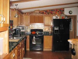 2030 Temple Rd, Bucyrus, OH 44820 photo 6