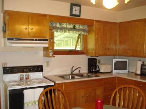 3907 Monterey Ave, Springfield, OH 45504 photo 7