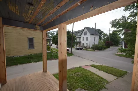 151 E 3rd Ave, Columbus, OH 43201 photo 5