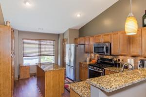 5603 Spring River Ave, Dublin, OH 43016 photo 8