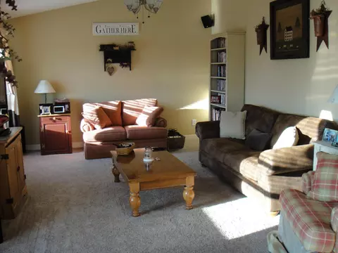 1895 Wind River Dr, Lancaster, OH 43130 photo 7