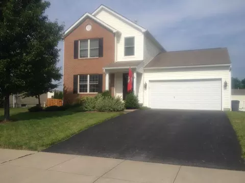 1895 Wind River Dr, Lancaster, OH 43130 photo 2