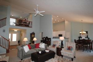 195 Bingham Cir, Delaware, OH 43015 photo 7