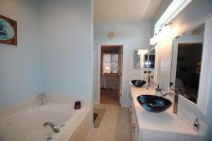 195 Bingham Cir, Delaware, OH 43015 photo 13