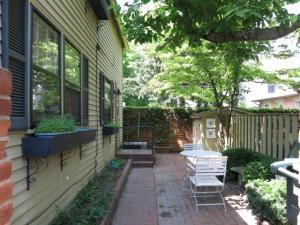 144 E Kossuth St, Columbus, OH 43206 photo 15