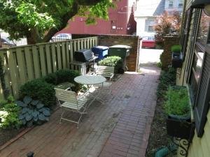 144 E Kossuth St, Columbus, OH 43206 photo 16