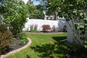 144 E Pacemont Rd, Columbus, OH 43202 photo 19
