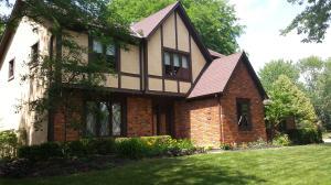 7965 Severhill Ct, Dublin, OH 43016 photo 2