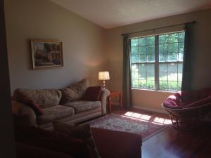 152 Fieldcrest Dr, Delaware, OH 43015 photo 9