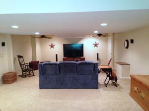 370 Rolling Acre Dr, Lithopolis, OH 43136 photo 14