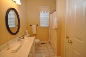 370 Rolling Acre Dr, Lithopolis, OH 43136 photo 22