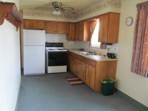 408 Spring St, Lancaster, OH 43130 photo 3