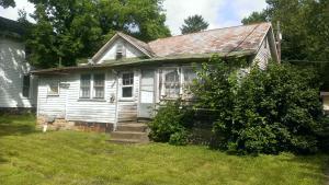 49 E Maple St, Johnstown, OH 43031 photo 3