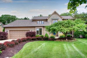 6586 Deeside Dr, Dublin, OH 43017 photo 1
