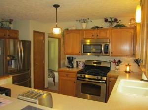 261 Tree Haven Ave, Powell, OH 43065 photo 2