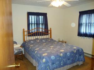 12772 Maysville Williams Rd, Logan, OH 43138 photo 4