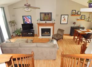 130 Kettering Bnd, Delaware, OH 43015 photo 2