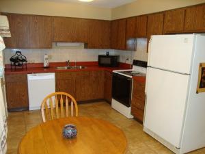 415 Alison Ct, Lancaster, OH 43130 photo 5