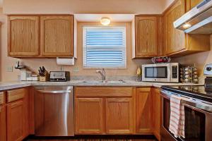 1983 Ashburn Dr, Delaware, OH 43015 photo 10