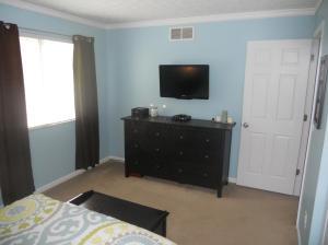 1300 Eagle View Dr, Columbus, OH 43228 photo 12